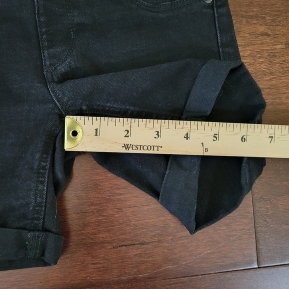 Arizona Jean Co Girls Black Stretch Denim Cuffed Adjustable Waist Shorts Size 8 - Picture 8 of 8